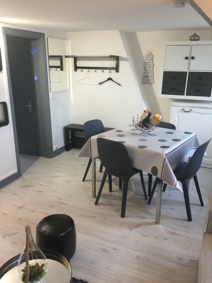 Au 112 Bis Apartamento Trouville-sur-Mer Exterior foto